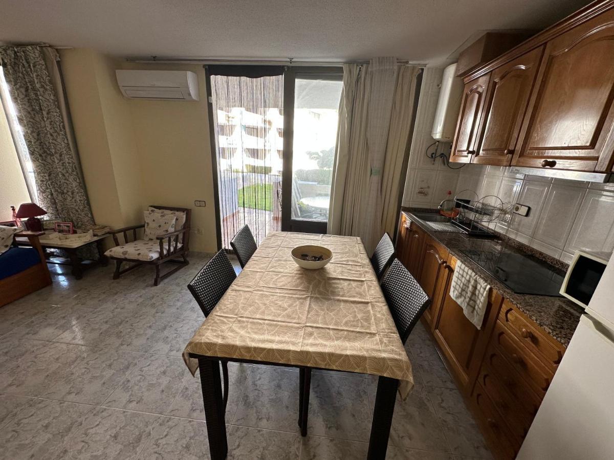 Apartmentos Eurohostal 1Linea De Playa Las Fuentes Alcossebre Zewnętrze zdjęcie